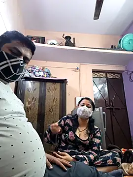 Snapshot of bobbyronak chatting on 02/15/26, 07:02 bobbyronak online show from 02/15/26, 07:02