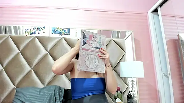 Aurora-Rossi online show from 02/05/26, 02:51