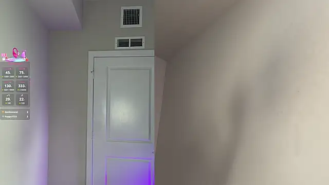 Snapshot of sasha_long13 chatting on 02/26/26, 12:32 sasha long13 online show from 02/26/26, 12:32