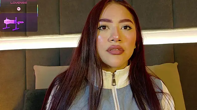 nicolle pierce online show from 04/12/26, 10:51