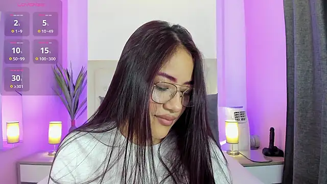 nicolle pierce online show from 03/30/26, 09:55