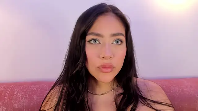 nicolle pierce online show from 12/21/25, 04:19