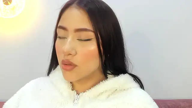 nicolle pierce online show from 02/17/26, 11:18