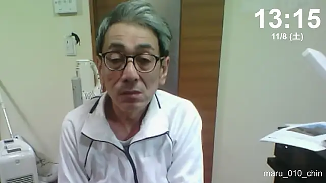 mama010-chan online show from 11/08/25, 04:16