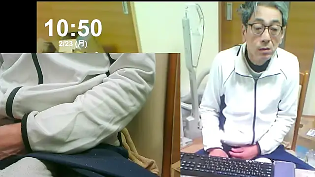 Snapshot of mama010-chan chatting on 02/23/26, 01:51 mama010-chan online show from 02/23/26, 01:51