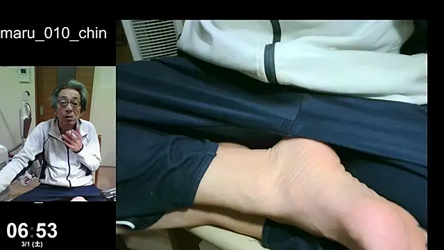Snapshot of mama010-chan chatting on 02/28/25, 09:55 mama010-chan online show from 02/28/25, 09:55