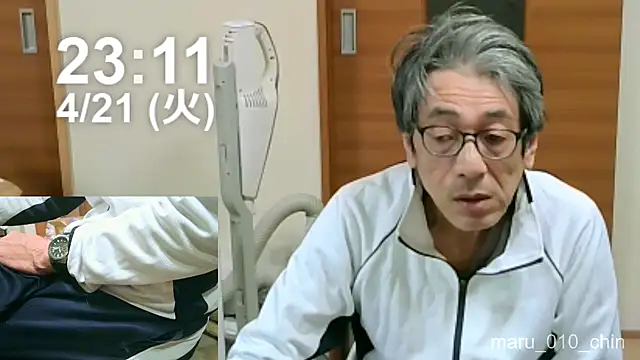 Snapshot of mama010-chan chatting on 04/21/26, 02:12 mama010-chan online show from 04/21/26, 02:12
