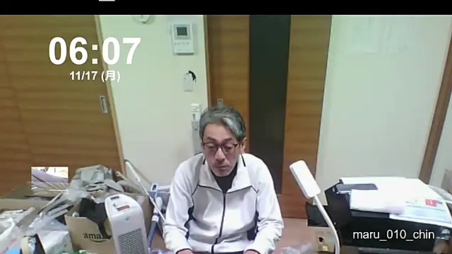 mama010-chan online show from 11/16/25, 09:08