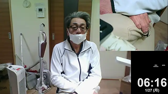 Snapshot of mama010-chan chatting on 01/26/25, 09:18 mama010-chan online show from 01/26/25, 09:18
