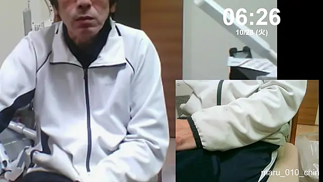 mama010-chan online show from 10/27/25, 09:27