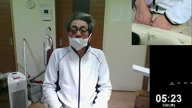 Snapshot of mama010-chan chatting on 01/29/25, 08:25 mama010-chan online show from 01/29/25, 08:25