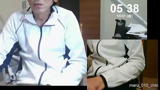 mama010-chan online show from 10/30/25, 08:39
