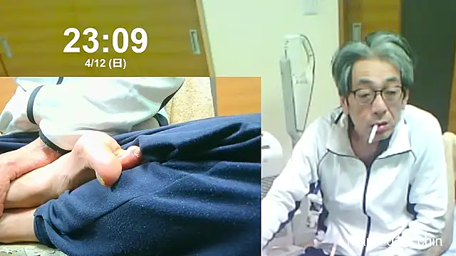 mama010-chan online show from 04/12/26, 02:09