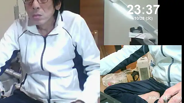 mama010-chan online show from 10/28/25, 02:38