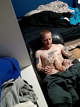 Snapshot of GINGERHEADMAN chatting on 03/22/25, 07:36 GINGERHEADMAN online show from 03/22/25, 07:36