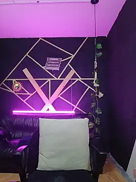 Gelena Black online show from 11/26/25, 11:54