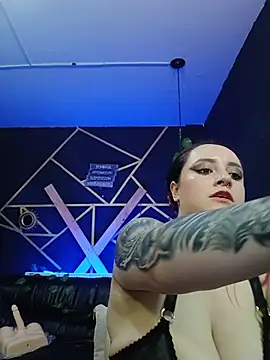 Gelena Black online show from 10/30/25, 01:20