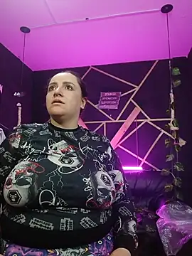 Gelena Black online show from 11/17/25, 01:59