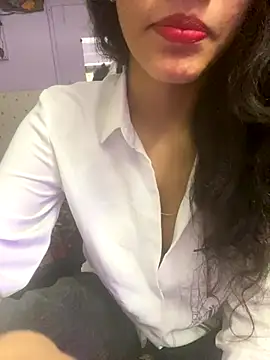 Divyaa69 online show from 12/14/25, 02:07