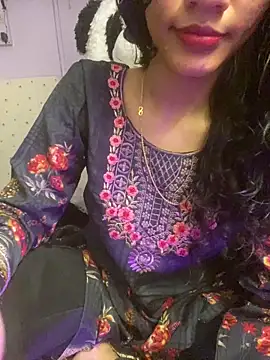 Divyaa69 online show from 12/18/25, 06:23