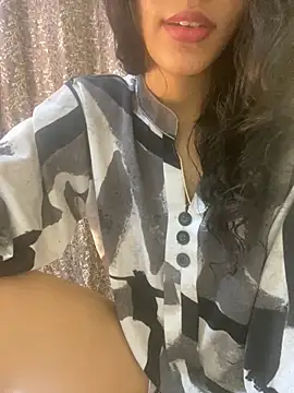 Divyaa69 online show from 10/02/25, 01:36