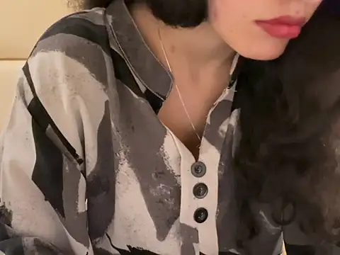 Divyaa69 online show from 05/12/26, 07:42
