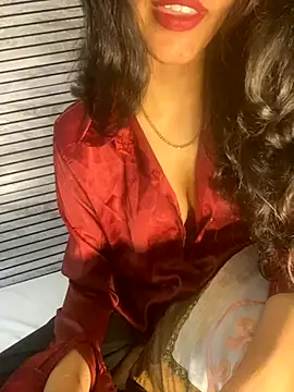 Divyaa69 online show from 11/11/25, 08:47