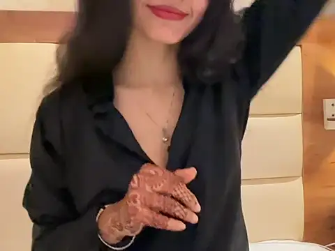 Divyaa69 online show from 04/30/26, 05:53