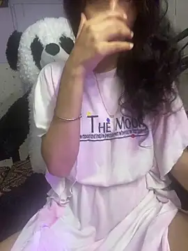 Divyaa69 online show from 12/20/25, 04:10