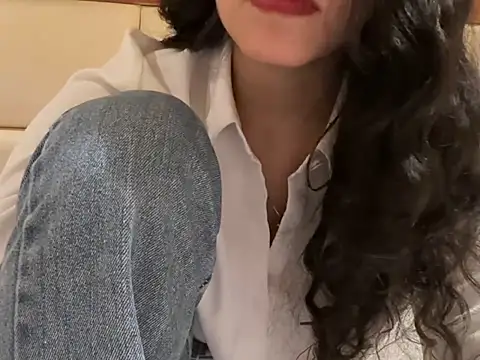 Divyaa69 online show from 05/15/26, 06:50