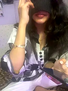 Divyaa69 online show from 12/02/25, 06:20