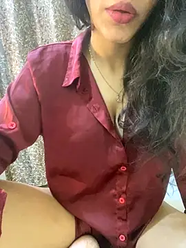 Divyaa69 online show from 09/11/25, 05:13