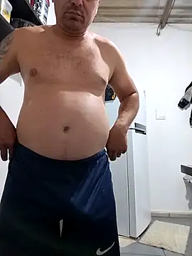 LOIROGOSTOSO87 online show from 04/14/26, 10:48