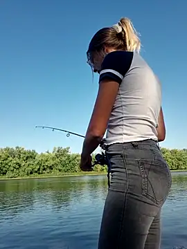 KSwonderland6 online show from 10/03/25, 02:29