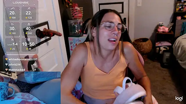 KSwonderland6 online show from 10/01/25, 02:49