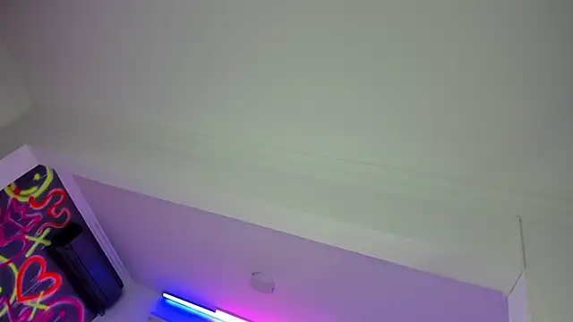 Snapshot of GEANNAROSE chatting on 02/23/25, 07:07 GEANNAROSE online show from 02/23/25, 07:07