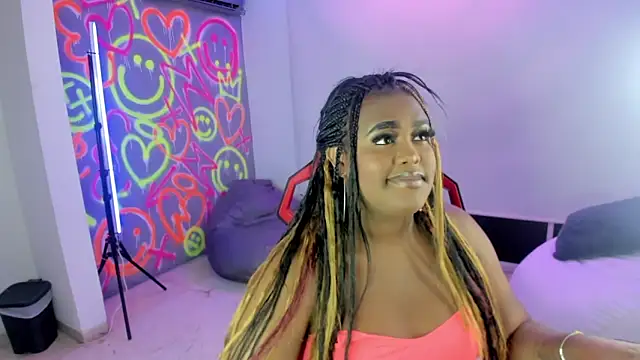 Snapshot of GEANNAROSE chatting on 03/11/25, 05:24 GEANNAROSE online show from 03/11/25, 05:24