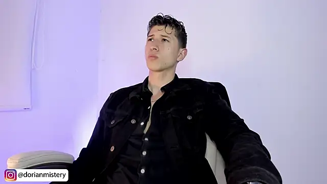 Dorianmistery2322  online show from 04/14/26, 12:15