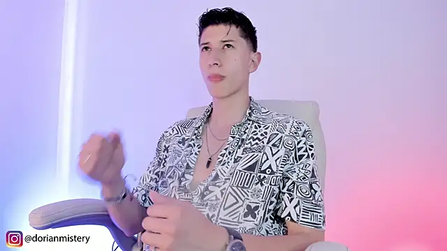 Dorianmistery2322  online show from 04/06/26, 09:38