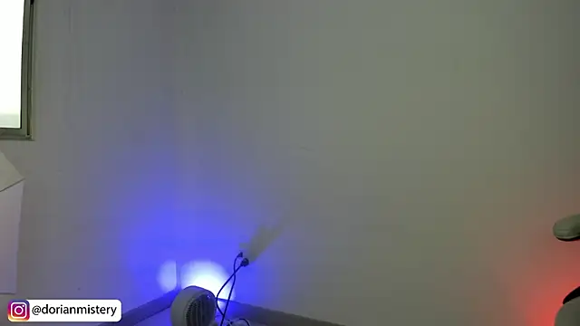 Dorianmistery2322  online show from 04/07/26, 10:55