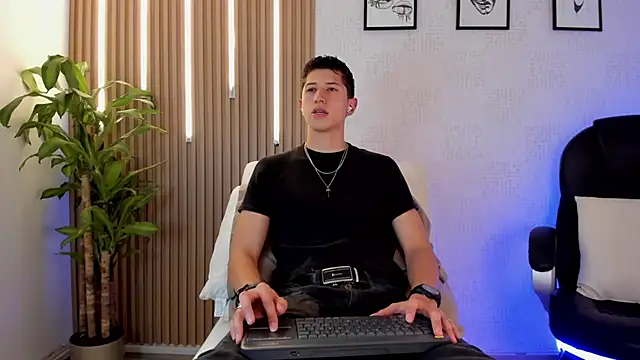 Dorianmistery2322  online show from 12/17/25, 08:36