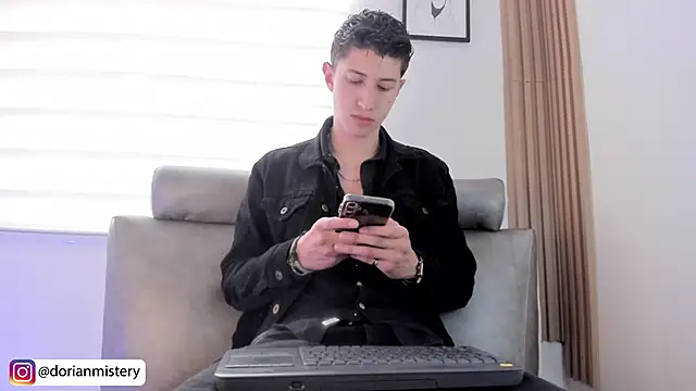 Dorianmistery2322  online show from 03/23/26, 09:58