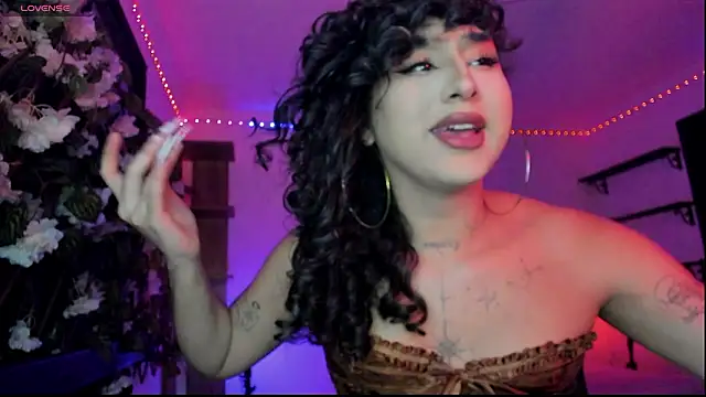 Heka Prudence online show from 03/25/26, 03:28