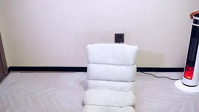 lkjfdsks online show from 11/23/25, 03:55