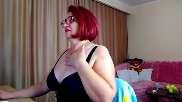 EdithCharm online show from 09/19/25, 04:00