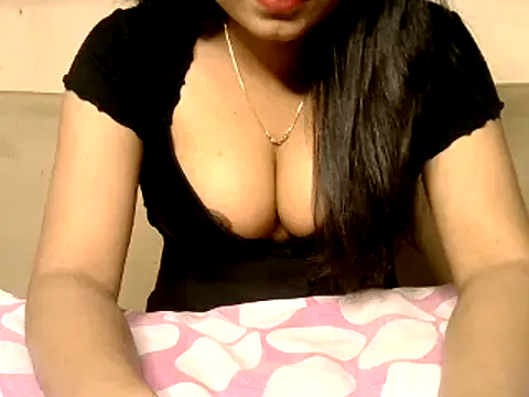 Sanjana Gupta online show from 04/15/26, 07:25