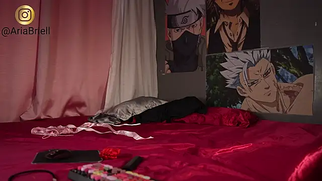 Snapshot of chiarabrielle00 chatting on 04/11/26, 01:15 chiarabrielle00 online show from 04/11/26, 01:15