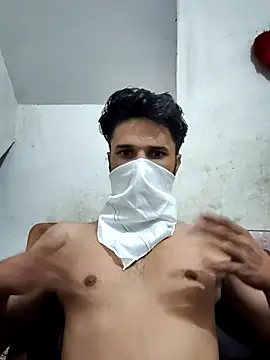 Snapshot of davidss57400 chatting on 10/21/25, 03:44 davidss57400 online show from 10/21/25, 03:44