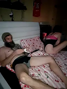 hornycouple6110 online show from 10/28/25, 03:11