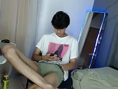 Snapshot of jason_graeats chatting on 12/23/24, 08:11 jason graeats online show from 12/23/24, 08:11